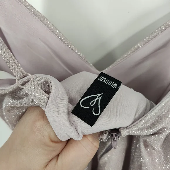 Windsor | metallic gown - Picture 5 of 8